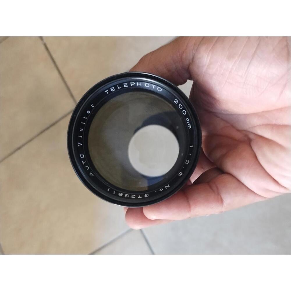 Vivitar 200mm 1:3.5 f3.5 AUTO TELEPHOTO lens